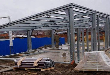Mono-pitched portal frame Mono-pitched portal frame